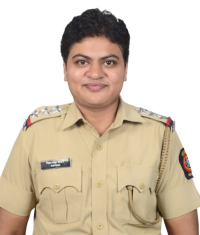 निशा चौधरी